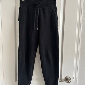 Black Lululemon Scuba Joggers